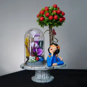 Mor Yapay Orkide Kadın ve Kedi Figürlü Teraryum - Ay Flowers