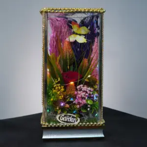 Solmayan Gül Teraryum Led Işıklı - Ay Flowers