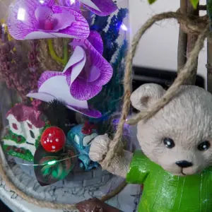 Yeşil Ayıcıklı Işıklı Teraryum - Ay Flowers